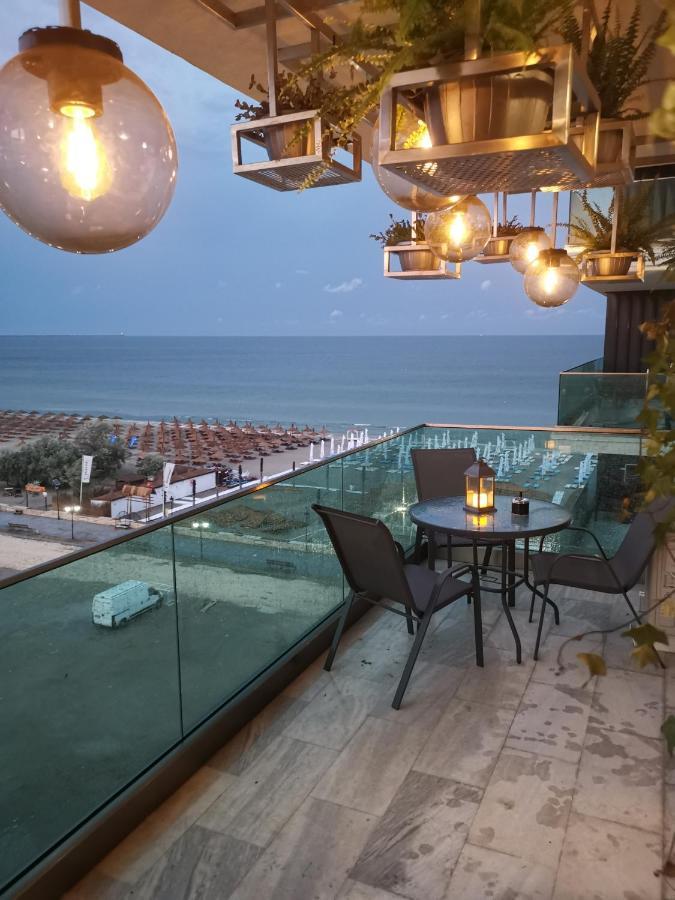 Maravali Seaview Mamaia Leilighet Eksteriør bilde